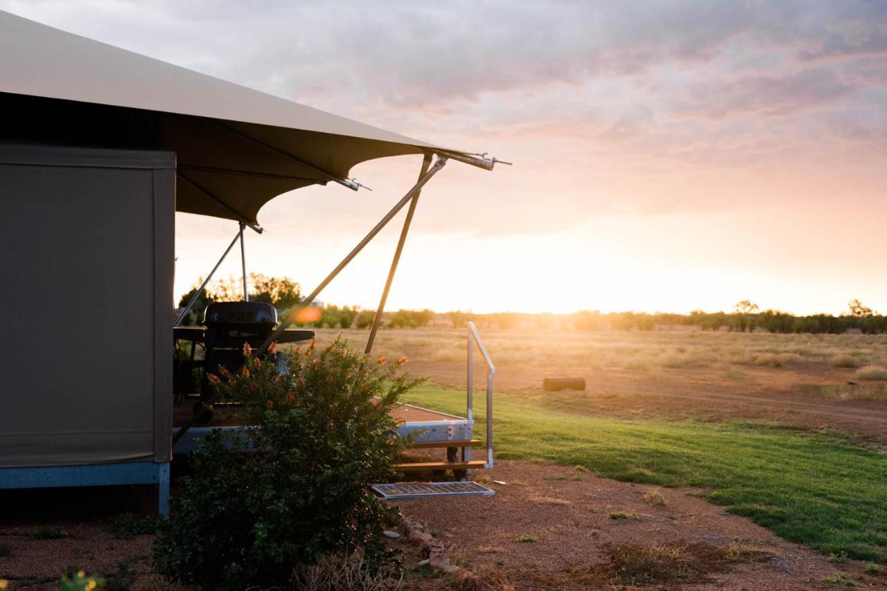 Mitchell Grass Retreat Hotel Longreach Exterior photo